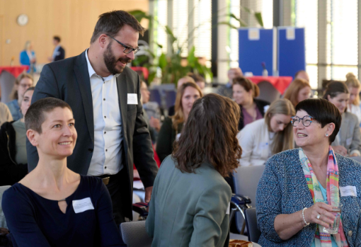 Spannende Gespräche während des Dialogforums in Frankfurt Spannende Gespräche während des Dialogforums in Frankfurt
